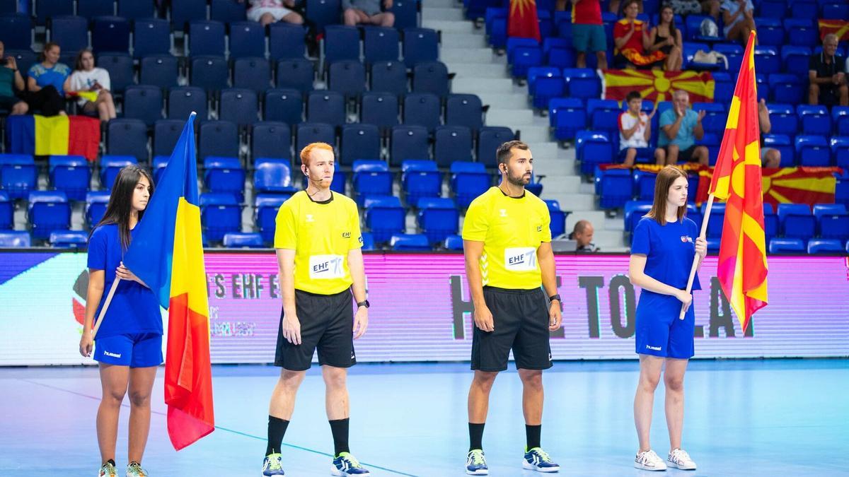 Ra&uacute;l Oyarzun y Aritz Zarag&uuml;eta dirigir&aacute;n su primer partido de la European League Masculina de balonmano